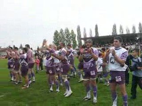 Qui ne saute pas n'est pas violet ! (USB rugby Pro D2)