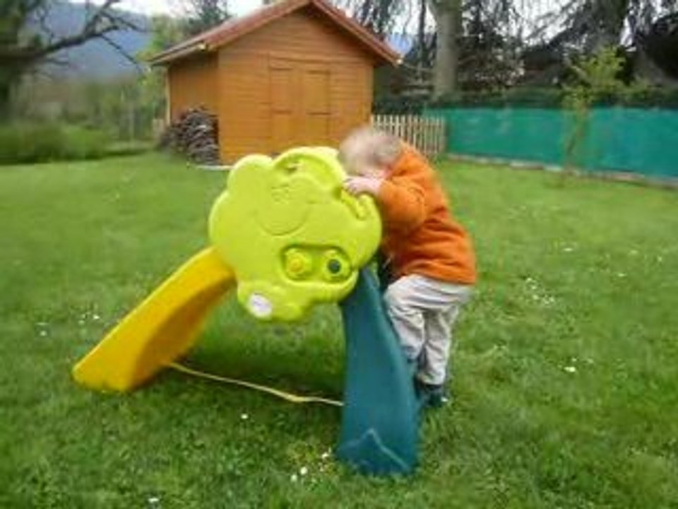 montée au toboggan