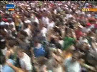 The Black Eyed Peas & Damian Marley Get Up Stand Up (Live)