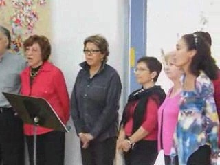 "Le lion est mort ce soir" par les Chanteurs Agglomérés