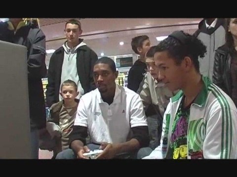 Journée géants à la galerie Beaulieu pour une promenade