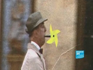 La pipe de Tati part en fumée sur des affiches du métro