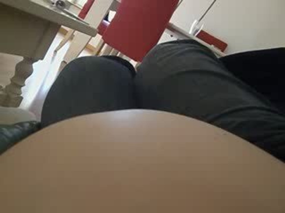 un petit coup dans mon ventre