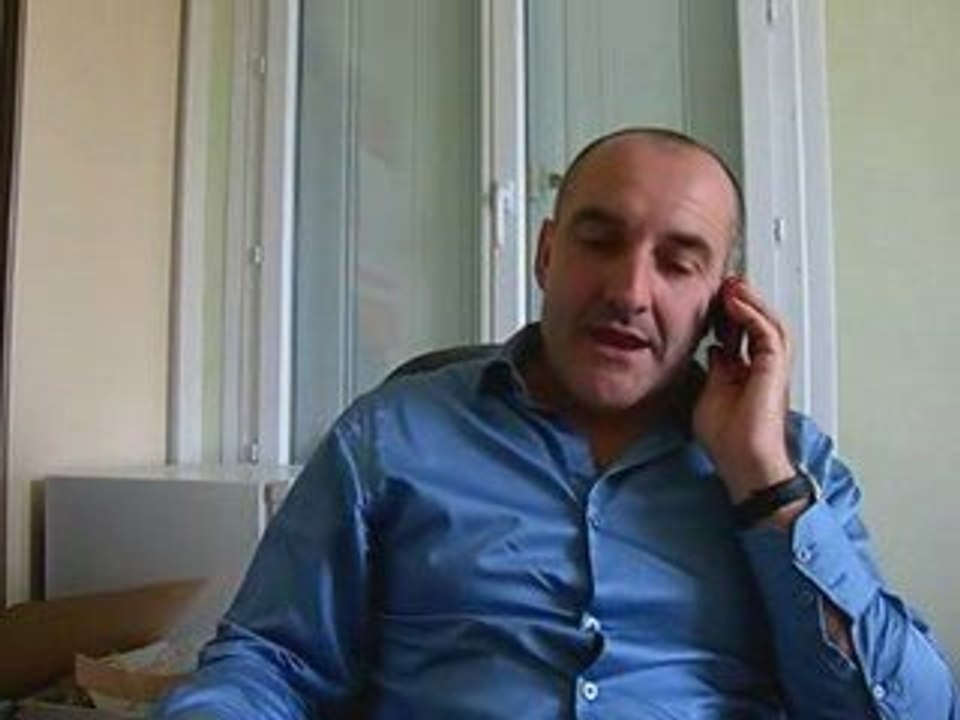 LE FLATTEUR hypocrite et faux jeton
