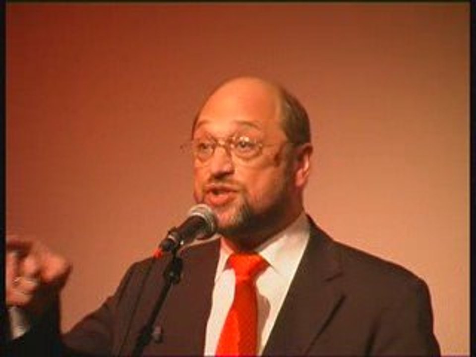 Martin Schulz en réunion publique du 16 avril à l'Européen