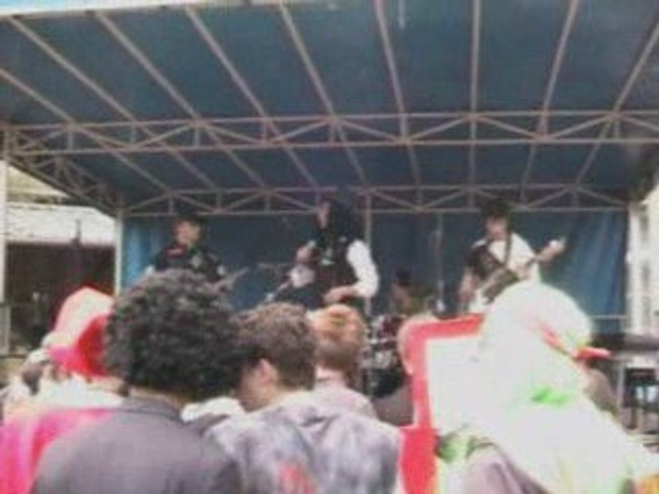 Golden Jackal - The Age Of The Ass All (live) - Lycée Gay Lu