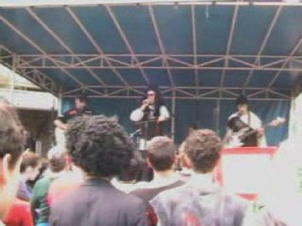 Golden Jackal - Rodeo Girl (live) - Lycée Gay Lussac