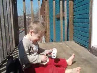 Dans la serie 'je fais comme les grands...'