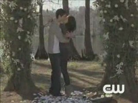 One Tree Hill 6x23 - Sneak Peak 1: Nathan/Haley