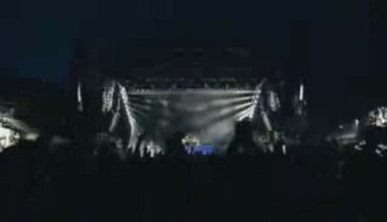 Rammstein - Links 2,3,4 (Live Völkerball - Nimes)