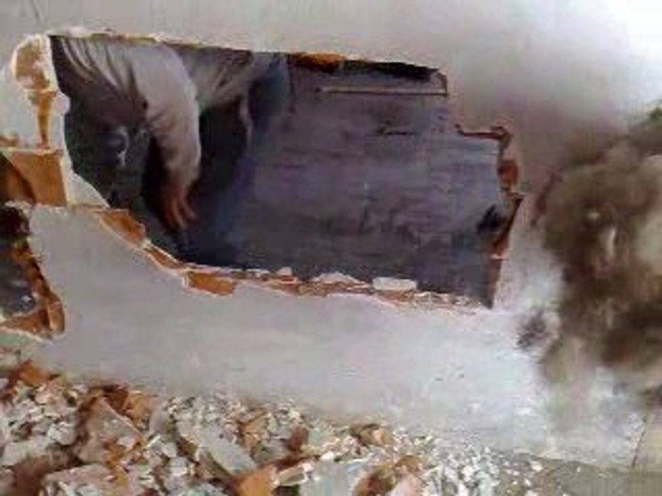 Démolition sur Dailymotion ...