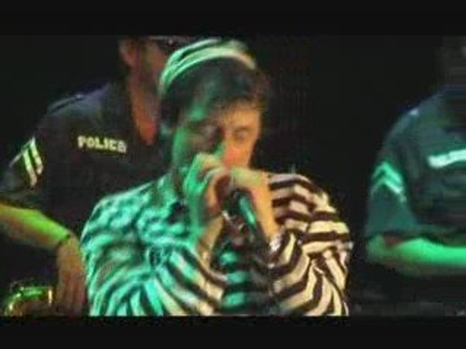 BB66 the legend of blues brothers. flip flop and fly