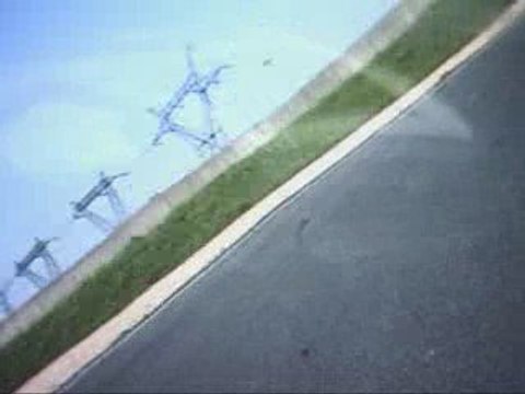 Circuit carole session 2 21avril 2009 sv 650 s jakièce