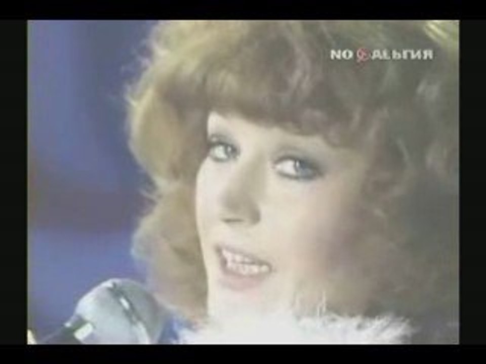 Alla Pugacheva - Million Roses