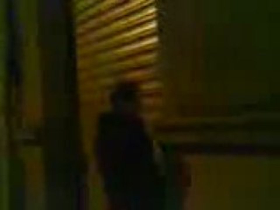 .Antho pisse