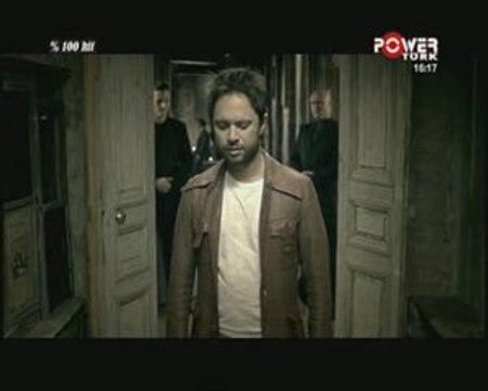 Özgün - Biz Ayrıldık ( Yepyeni Video Klip 2009 )