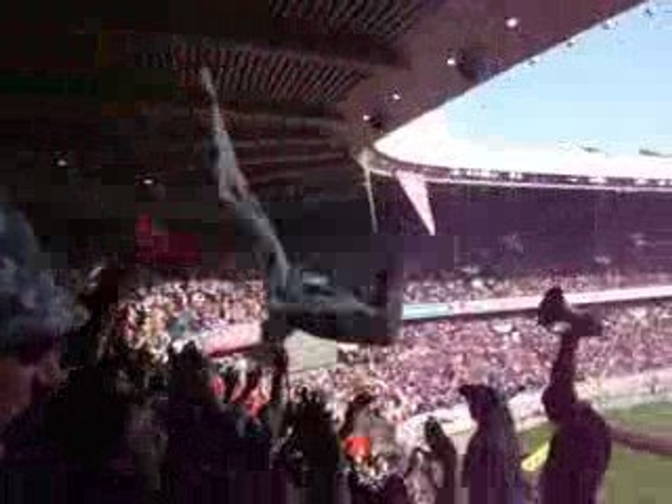 PSG - LE HAVRE saison 2008/2009 JOIE SUR LE 2eme BUT