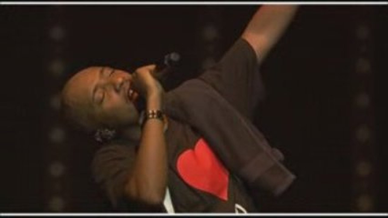 Psy 4 De La Rime (Soprano) - Inaya (live@Marseille) [HQ]