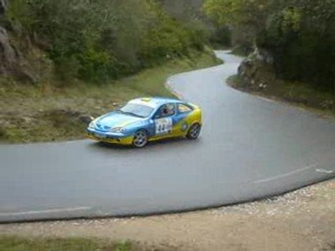 Rallye de venasque 2009 samedi megane cup n°44 risino