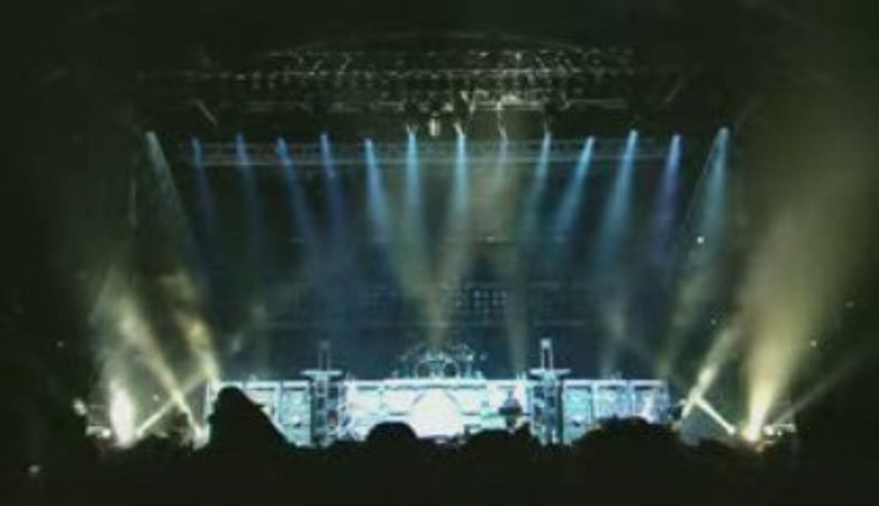 Rammstein - Asche zu Asche (Live Völkerball - Nimes)