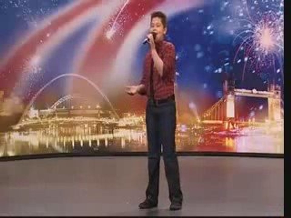 Shaheen Jafargholi Singing Michael jackson