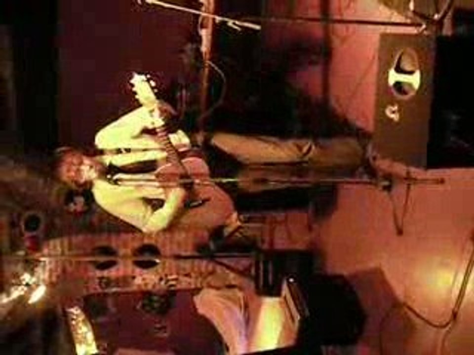 Abel. Smashing Pumpkins.Cherub Rock  (cadré sur le côté)