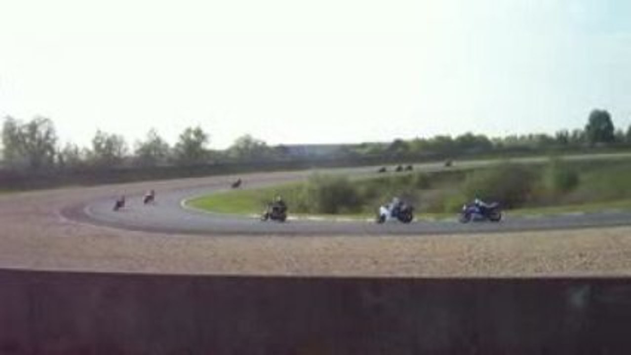 Circuit carole 21avril 2009 sv 650 s jakièce 3