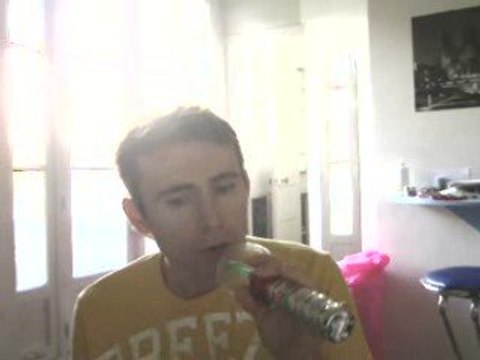 Wiwi égratigne 31 rue des lilas