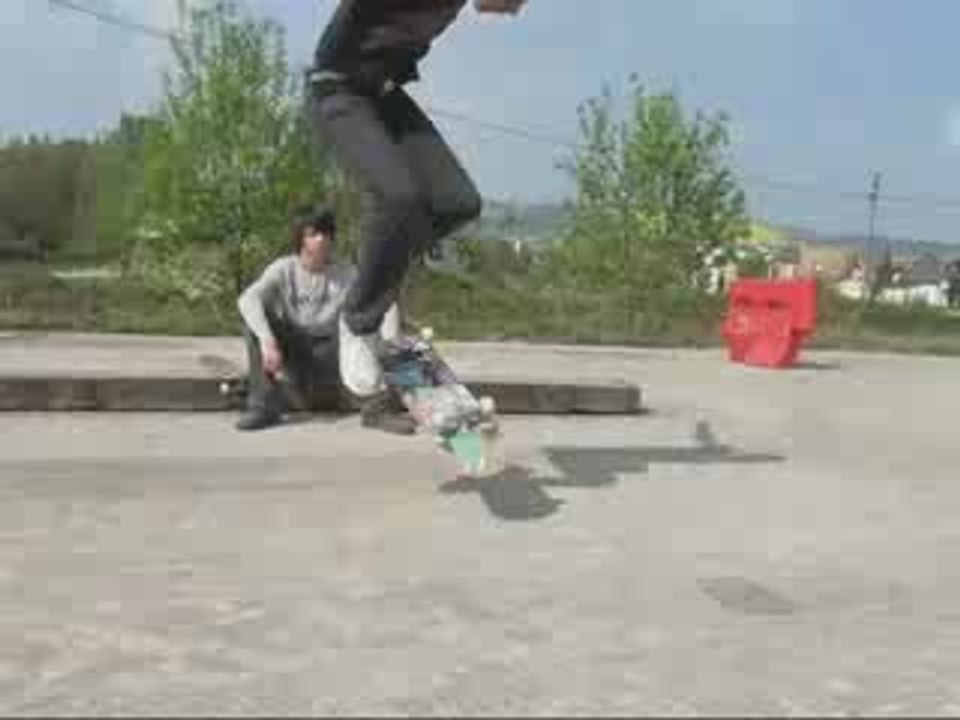 Babou hardflip