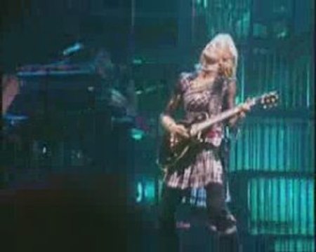 Madonna - Candy Perfume Girl (Drowned World Tour Live)