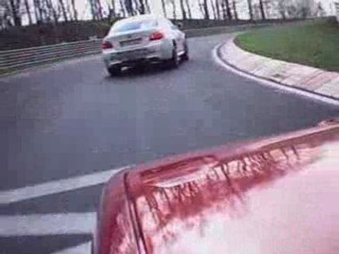 nurburgring en alfa 164 q4 vs porsche gt3