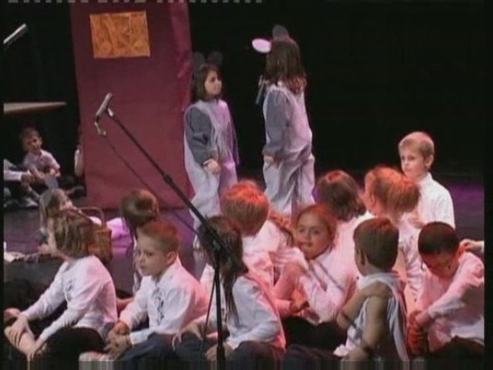 Spectacle école Barbusse à Harnes