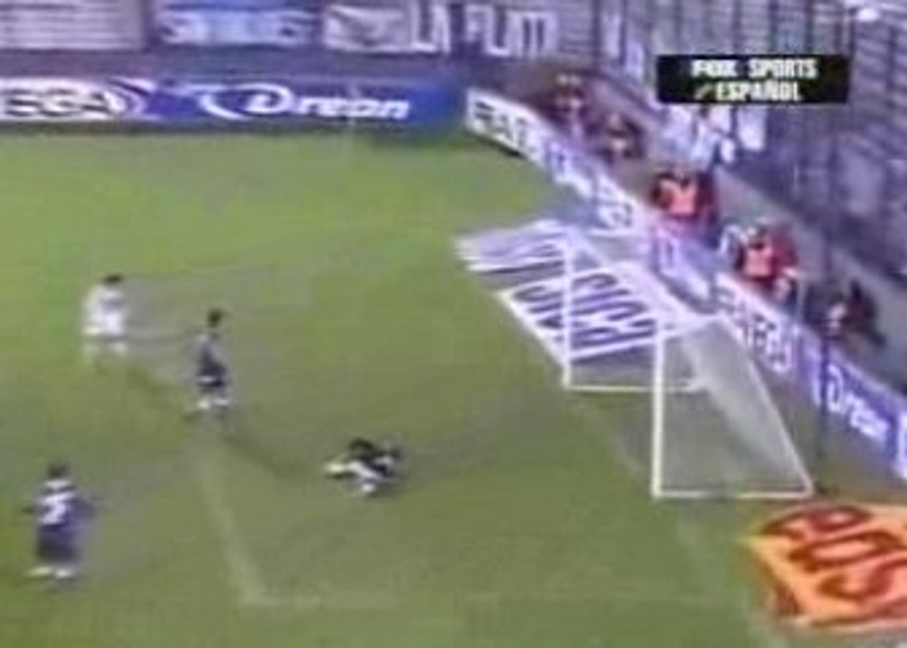 Mauro Zarate (Quilmes - Velez 03.09.2006)