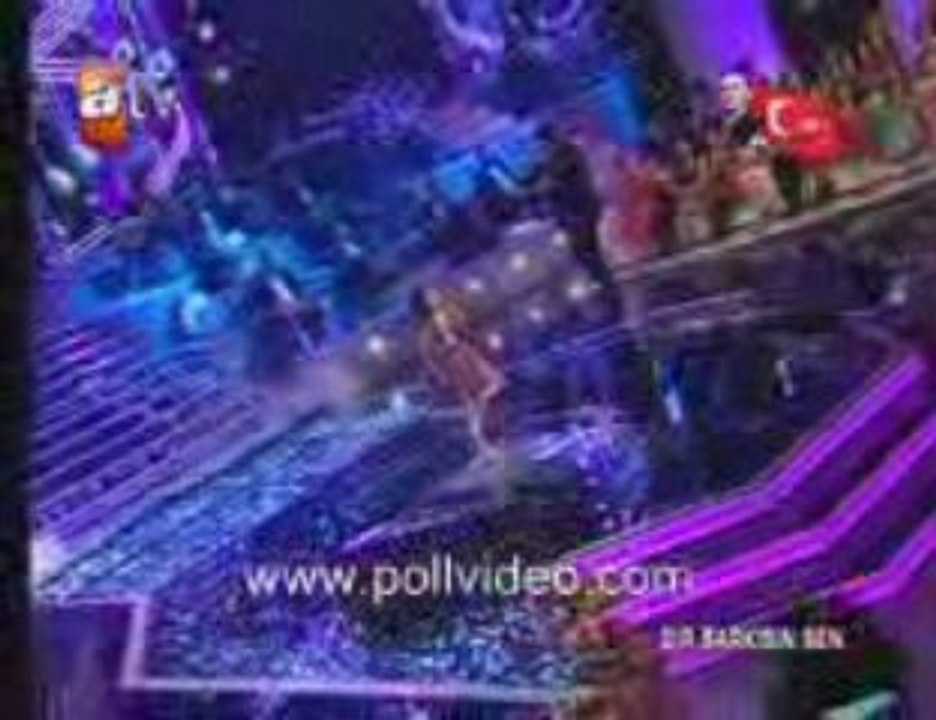 Bir Şarkısın Sen Aleyna Çemberimde Gül Oya