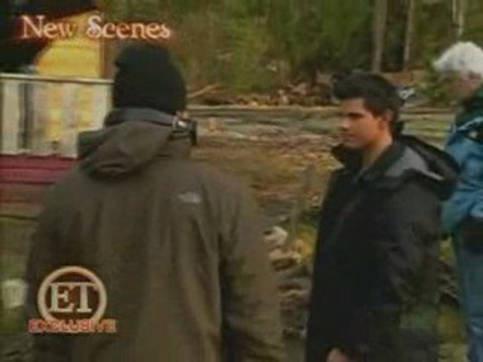 Entertainment Tonight ET special: New Moon film set (part 1)