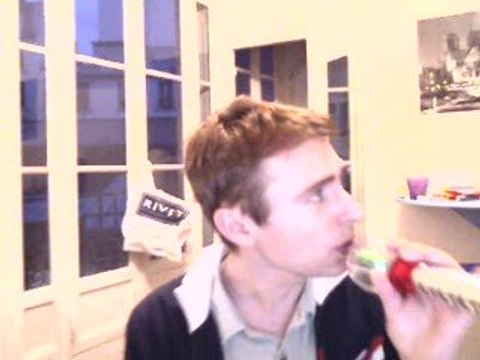 Wiwi égratigne Loser