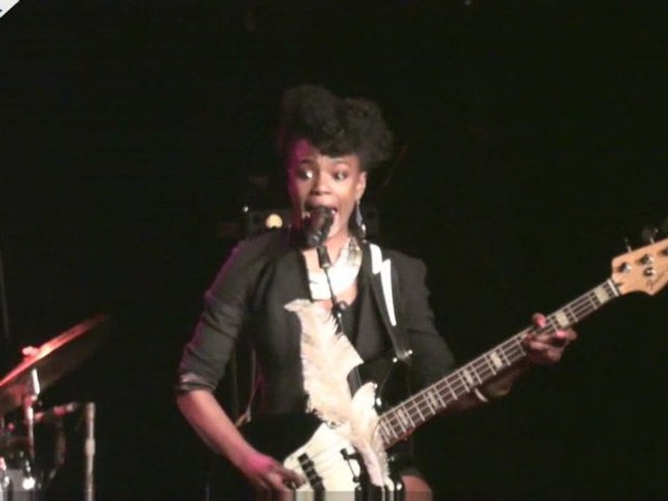 Noisettes - Wild Young Hearths - Concert à la Boule Noire