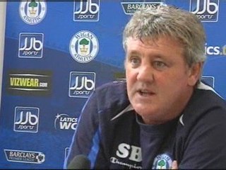 Steve Bruce laughs off Roy Keane criticism