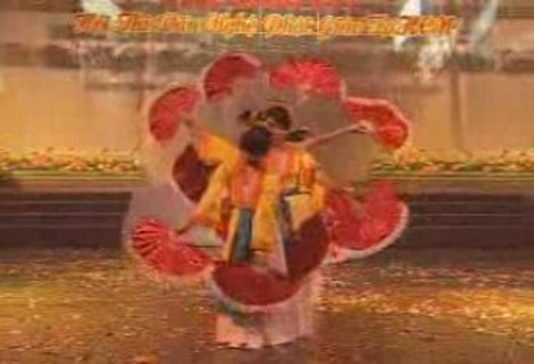 Múa : Mừng Khánh Đản