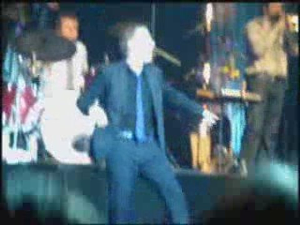 Benabar_au_zenith_de_Lille _3/3