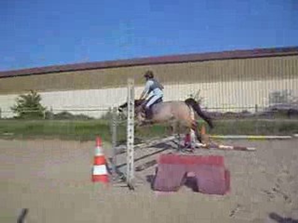 chute de alicia avec caramel