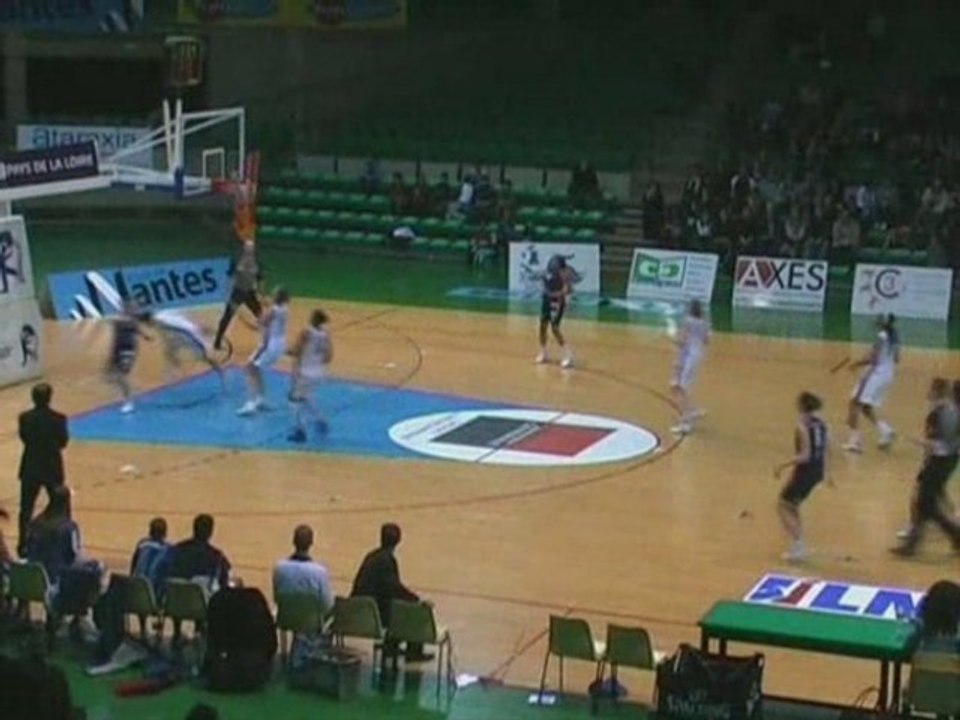 LFB 2008-2009: J26 Nantes Rezé -  Clermont