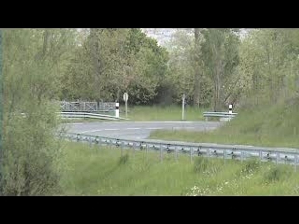 MOV00040