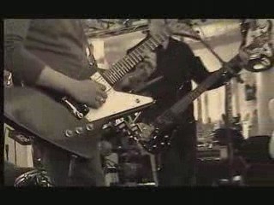 Keep On Lying - Cesium Showcase Live @ Total Music