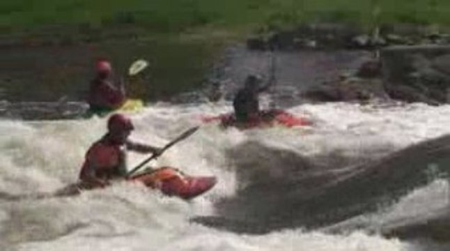 Navigue Tournon Saint Martin le 22/04/09 Vague