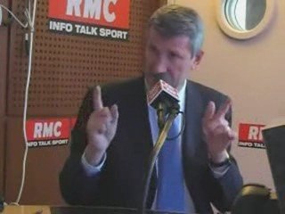 Philippe de Villiers et la piscine du parlement européen