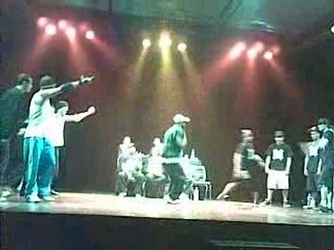 Battle Hagueneau 9z crew vs Niam Bai