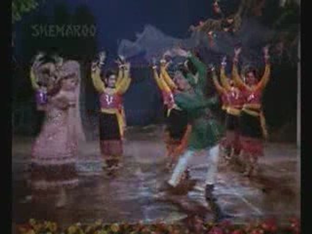 Na Muh Chhupa Ke Jiyo - Humraaz - Mahendra Kapoor