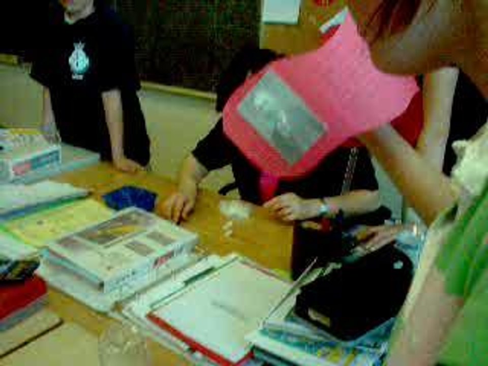 (VOUS EST LES BAVARDS)