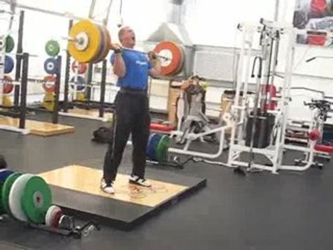 Athlé Gerd Kanter Muscu Epaulé Haltéro 180kg